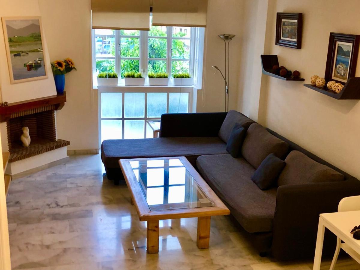 El Cortijuelo. Magnificent Triplex Terraced House With Rooftop Of 18M2, Overlooking The Sea. Parking Torremolinos Exteriér fotografie